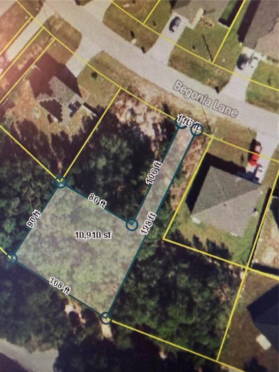 An aerial map shows a flag-shaped residential lot with dimensions and total square footage — 244 BEGONIA LANE, KISSIMMEE, FL