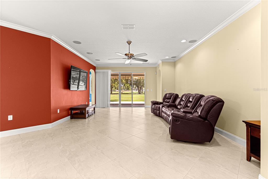 9365 SW 94TH LOOP, OCALA, FL — photo 5 of 30