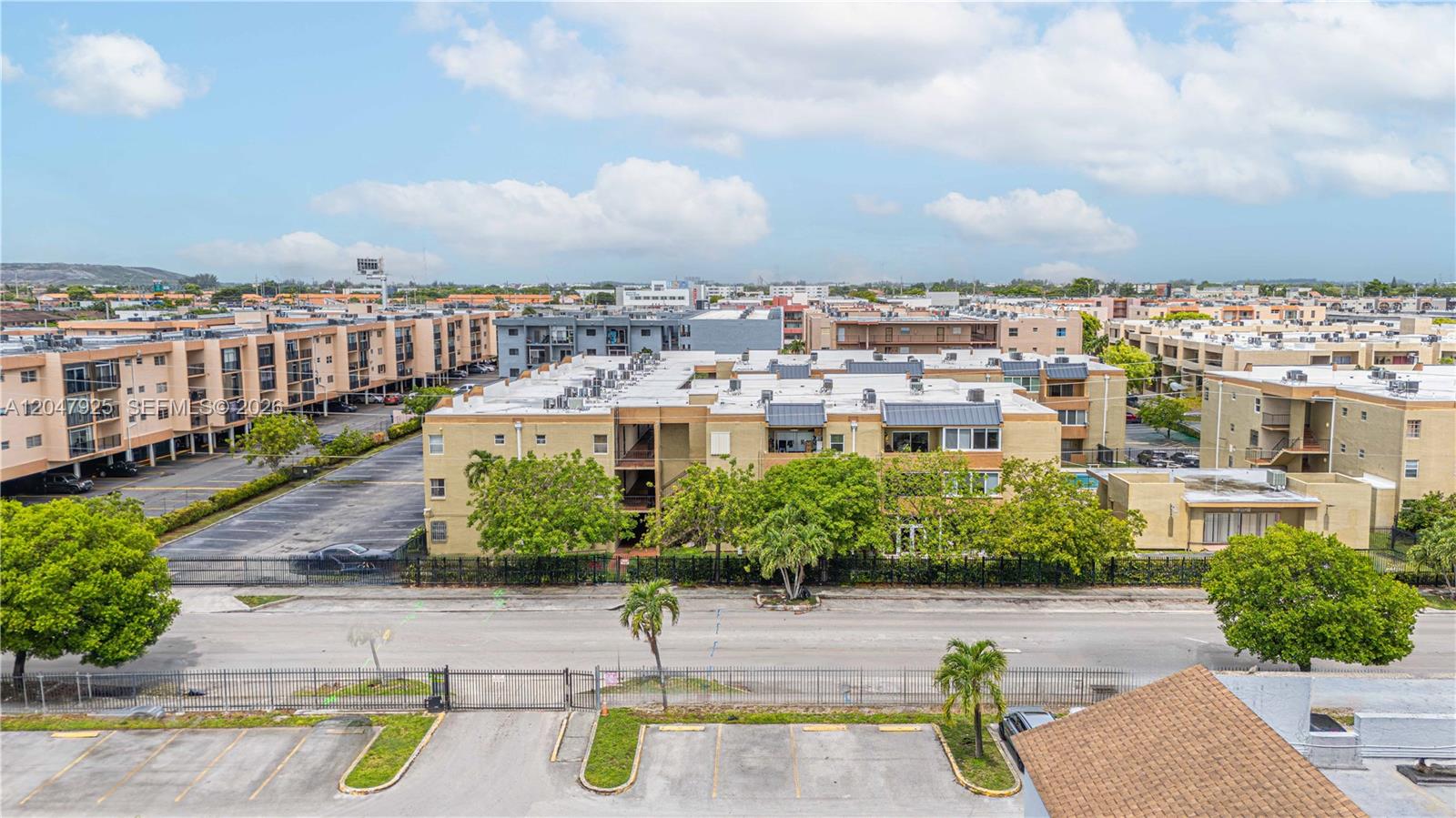 6070 W 18th Ave # 209, Hialeah FL 33012