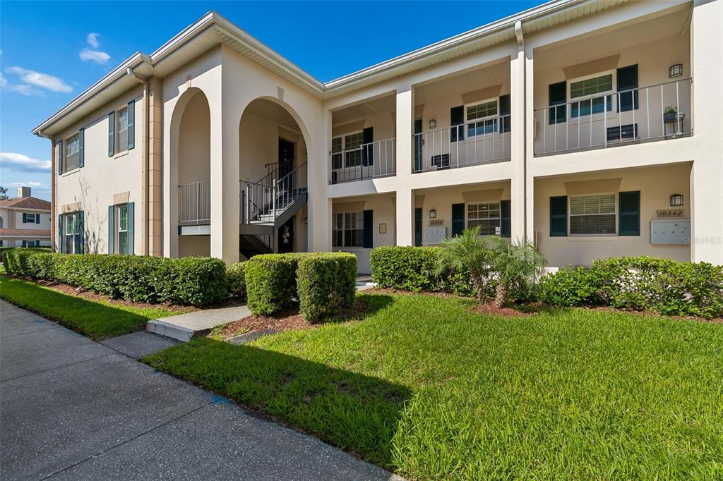 10340 CARROLLWOOD LANE UNIT 163