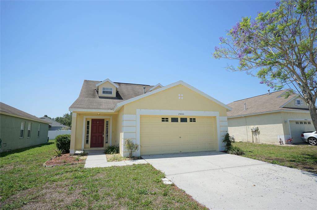 24606 VICTORIA WOOD COURT