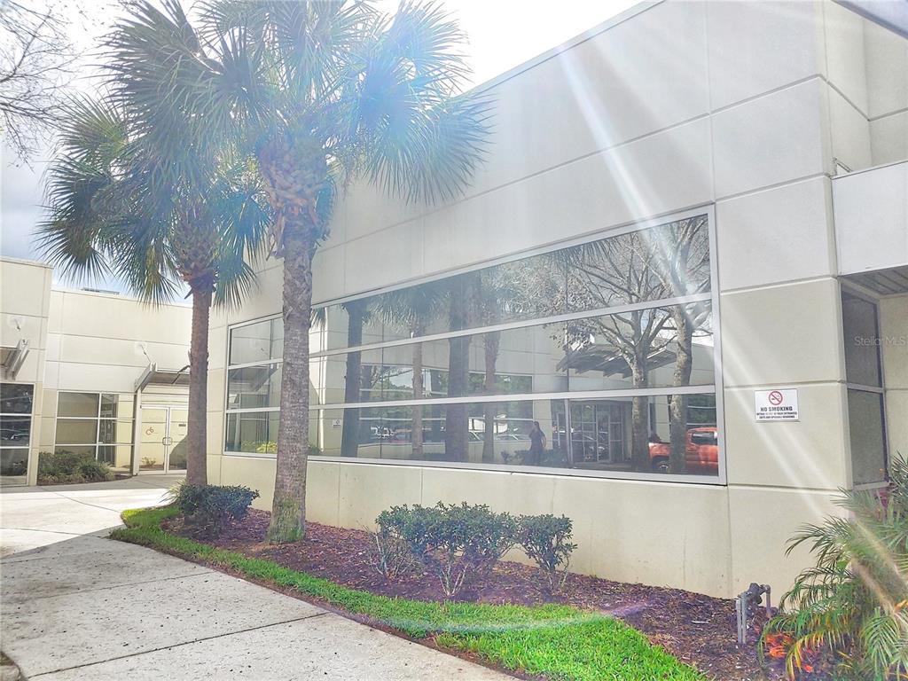 8810 COMMODITY CIRCLE UNIT 17D, ORLANDO, FL — photo 2 of 4