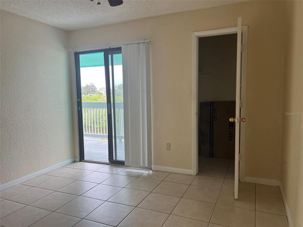 455 ALT 19 S UNIT 202, PALM HARBOR, FL — photo 4 of 28