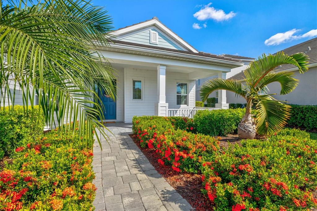 12436 DESTIN LOOP, VENICE, FL — photo 2 of 30