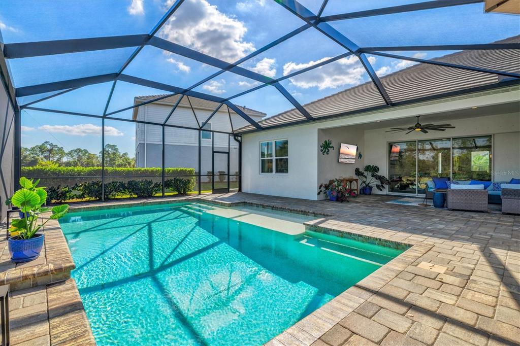 12436 DESTIN LOOP, VENICE, FL — photo 3 of 30