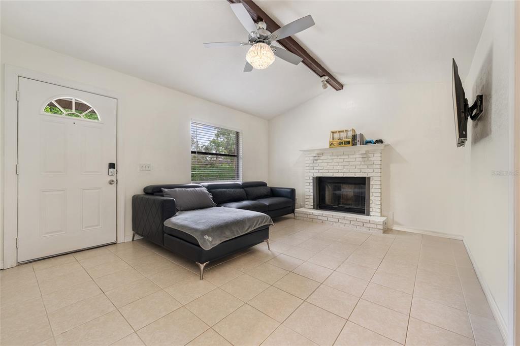 2040 E TRIANGLE DRIVE, LONGWOOD, FL — photo 4 of 21