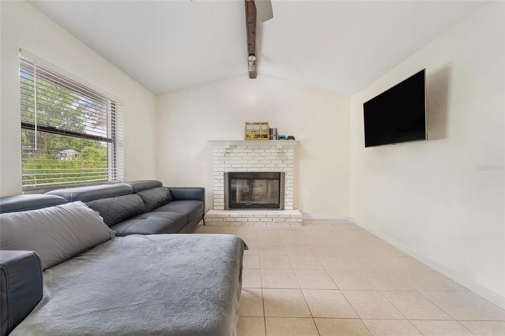 2040 E TRIANGLE DRIVE, LONGWOOD, FL — photo 5 of 21