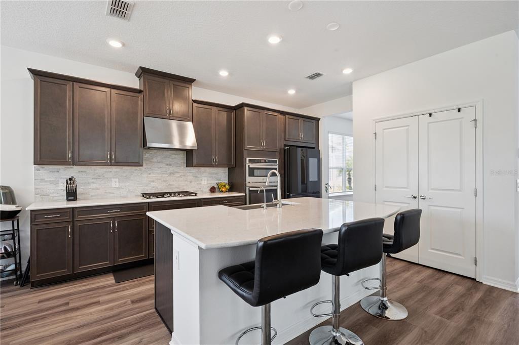 1168 PANDO LOOP, ORLANDO, FL — photo 4 of 30