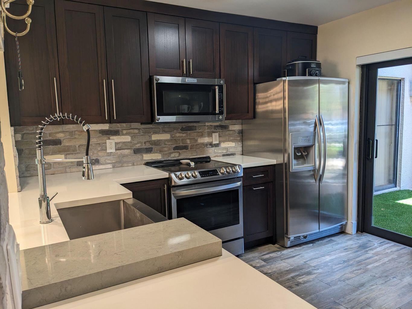 400 Club Circle # 107, Boca Raton FL 33487