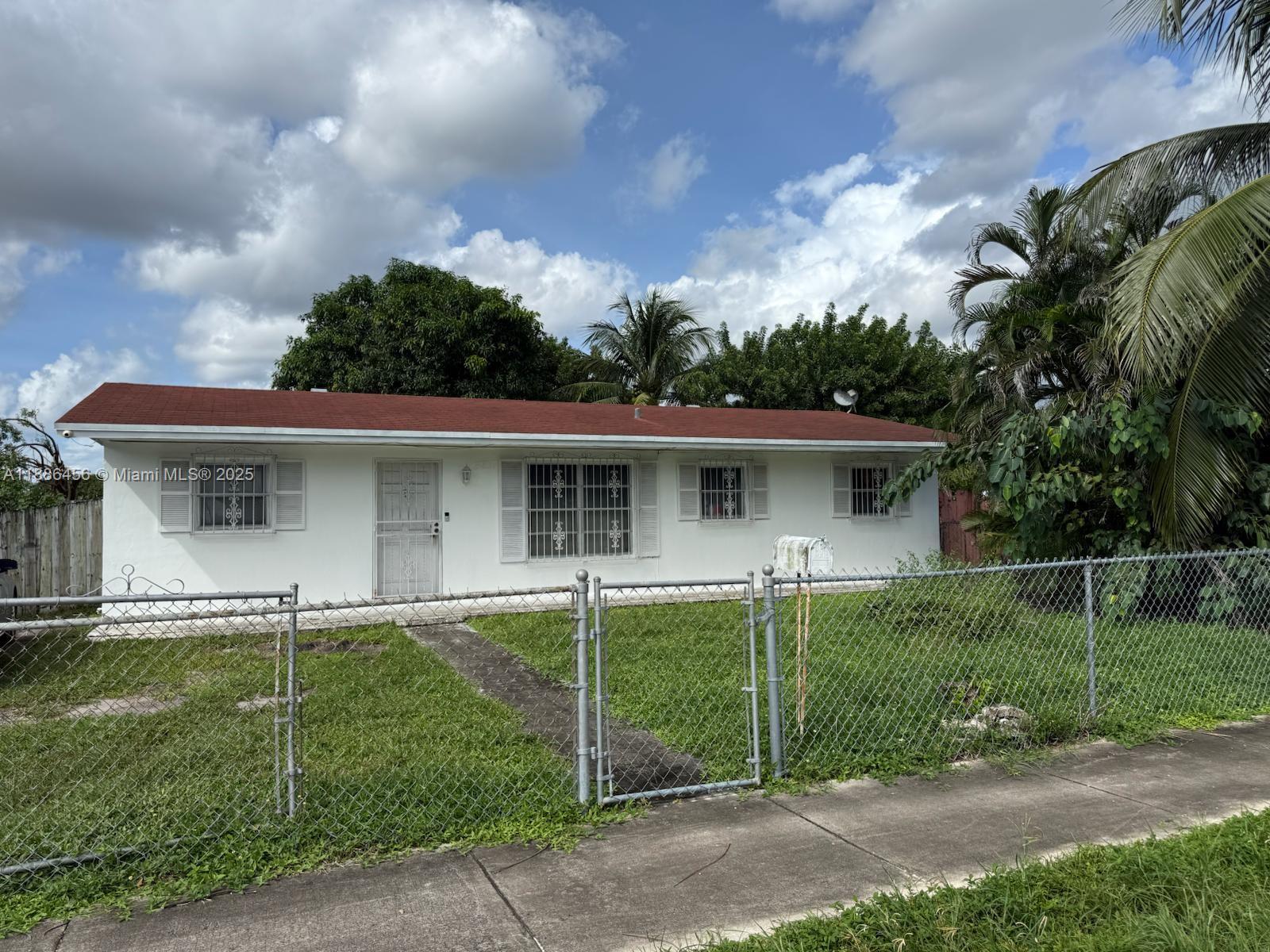 3277 NW 179th St, Miami Gardens FL 33056