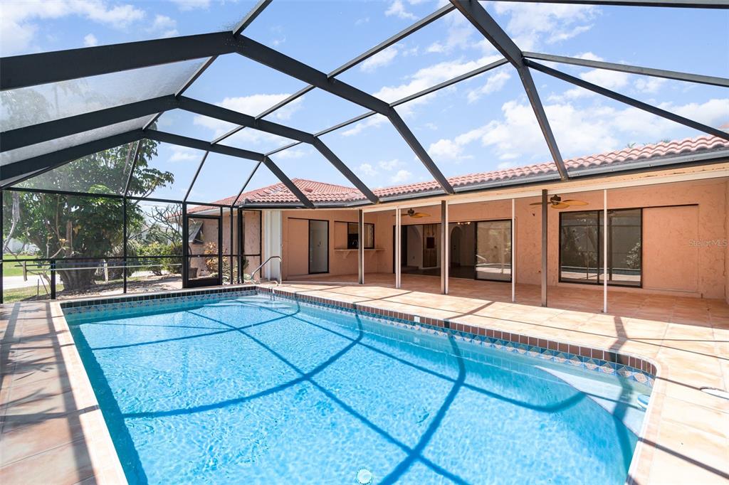 2621 VIA VENETO DRIVE
