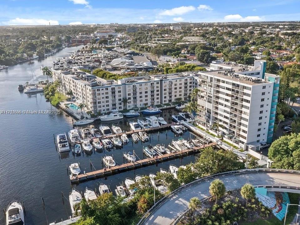 1700 NW N River Dr # 501, Miami FL 33125