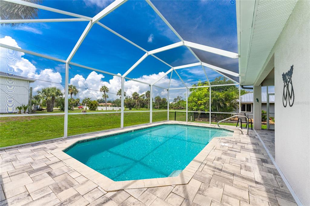 93 MARK TWAIN LANE, ROTONDA WEST, FL — photo 3 of 30