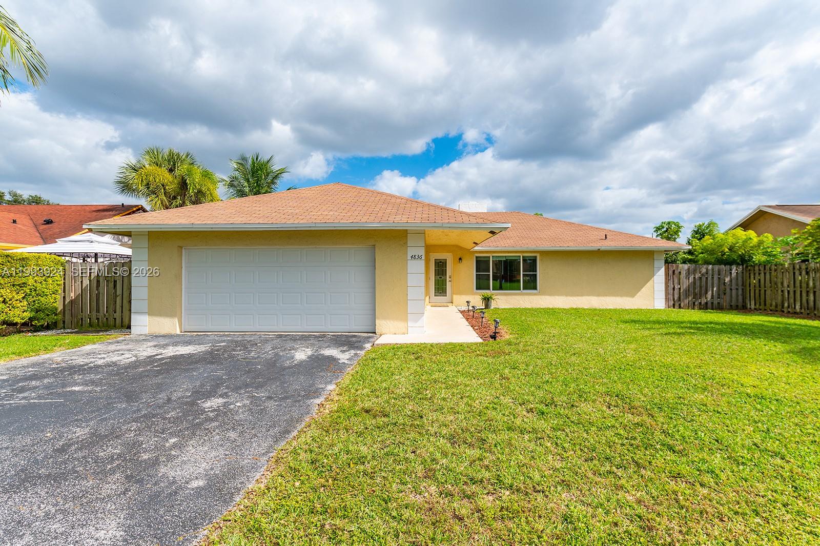 4836 NW 94th Ave, Sunrise FL 33351