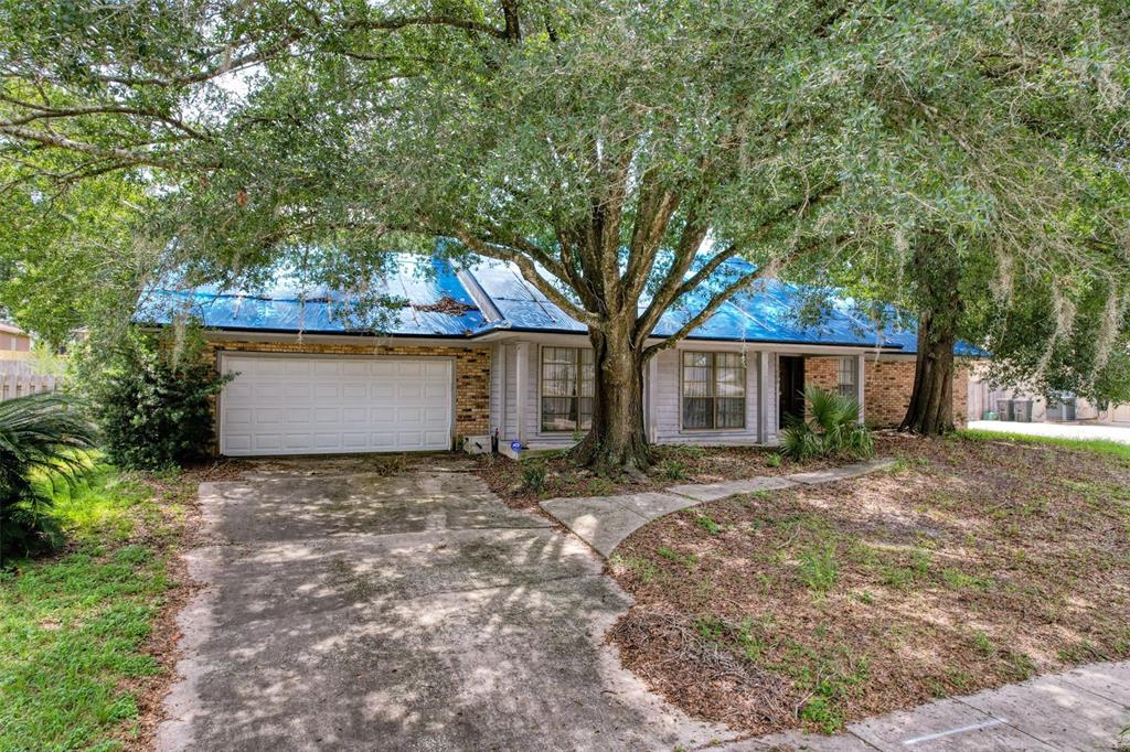 1498 GRACE LAKE CIRCLE