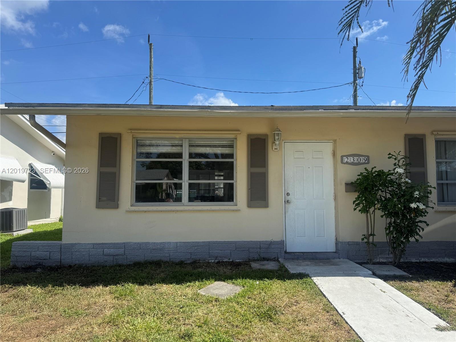 2309 NW 54th St, Tamarac FL 33309