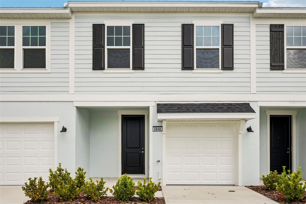 6848 HOLCOMBE DOWN DRIVE, ZEPHYRHILLS, FL — photo 2 of 30