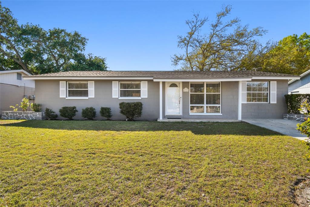 6712 RUNNINGWOODS DRIVE