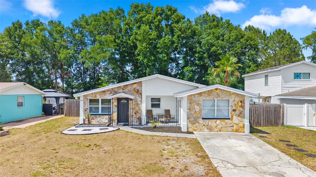 4928 STEEL DUST LANE
