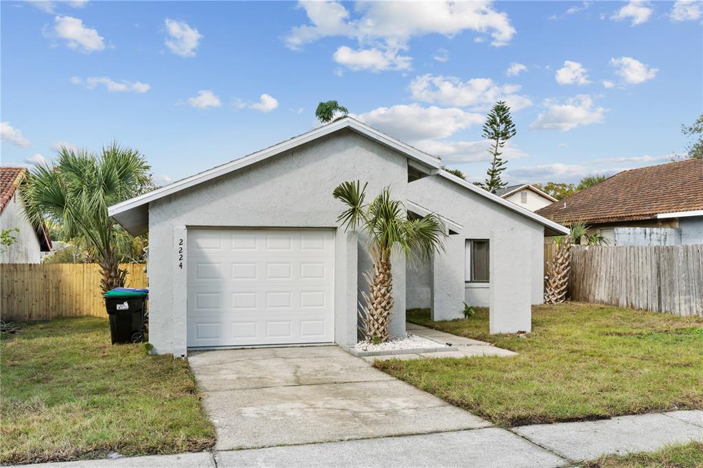 2224 GREENVIEW CIRCLE