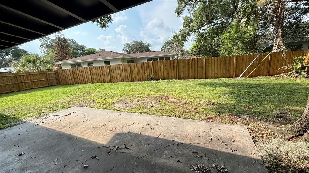 1402 PHYLLIS STREET, LAKELAND, FL — photo 2 of 12