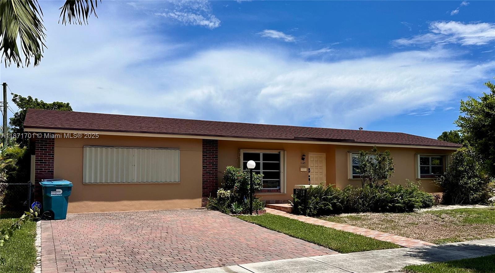 1145 SW 96th Ave, Miami FL 33174
