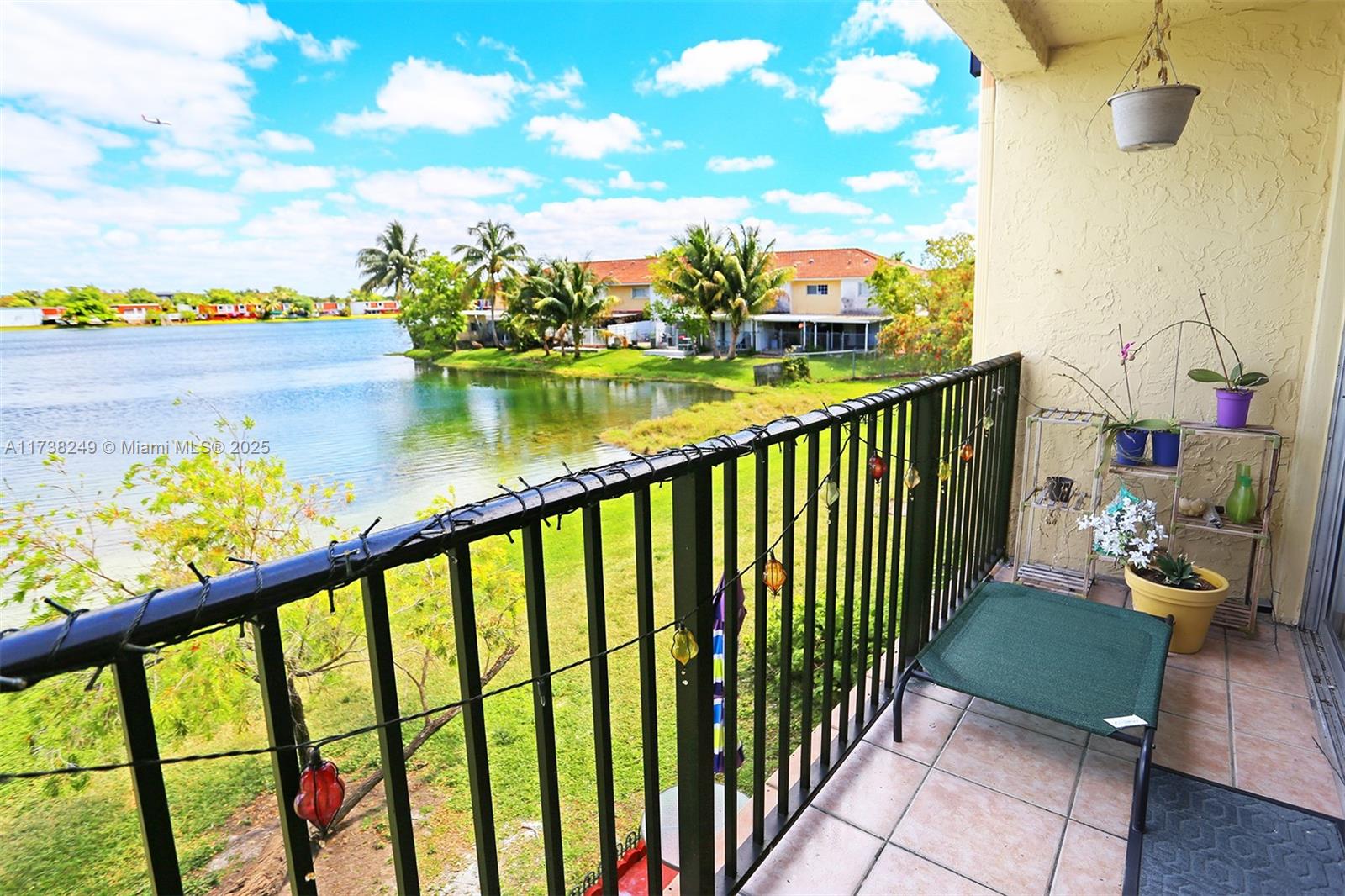 315 NW 109th Ave # 205, Miami FL 33172
