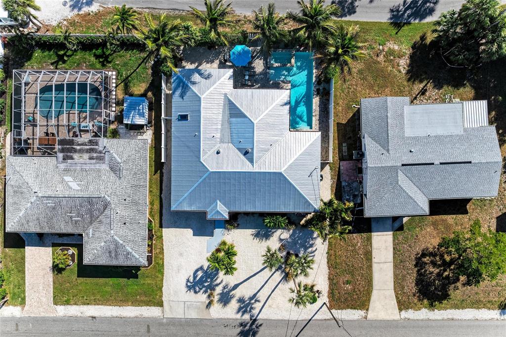 150 CRESCENT DRIVE, ANNA MARIA, FL — photo 2 of 30