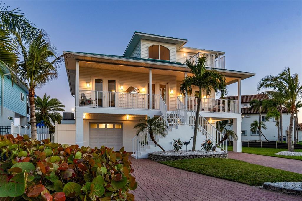 874 BAY POINT DRIVE