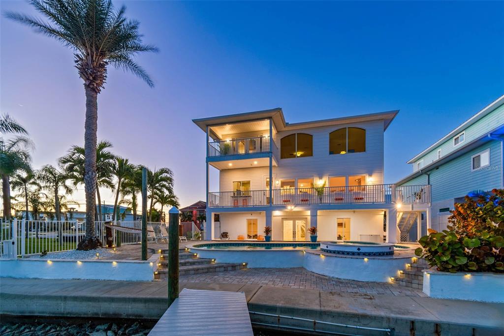 874 BAY POINT DRIVE, MADEIRA BEACH, FL — photo 3 of 30