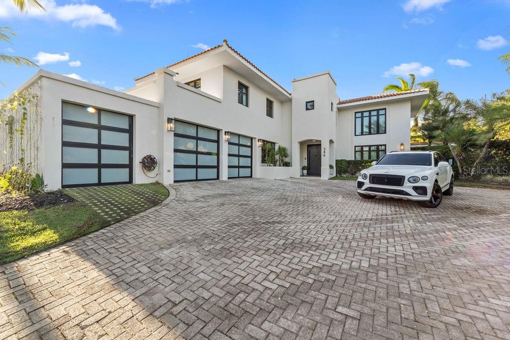 386 DORADO BEACH EAST