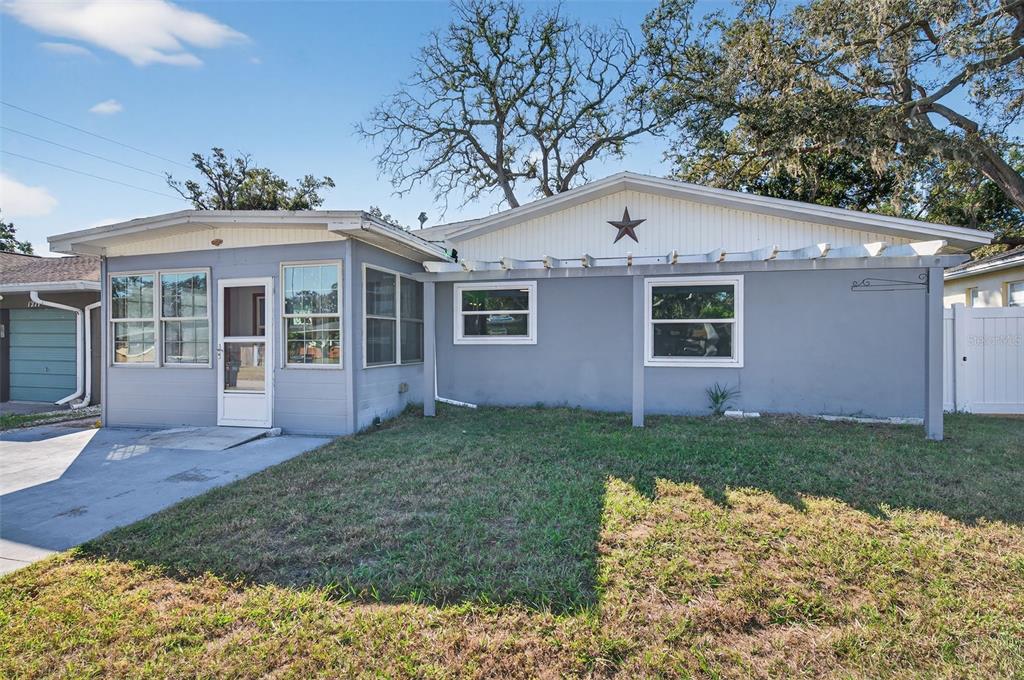 1271 BERMUDA STREET