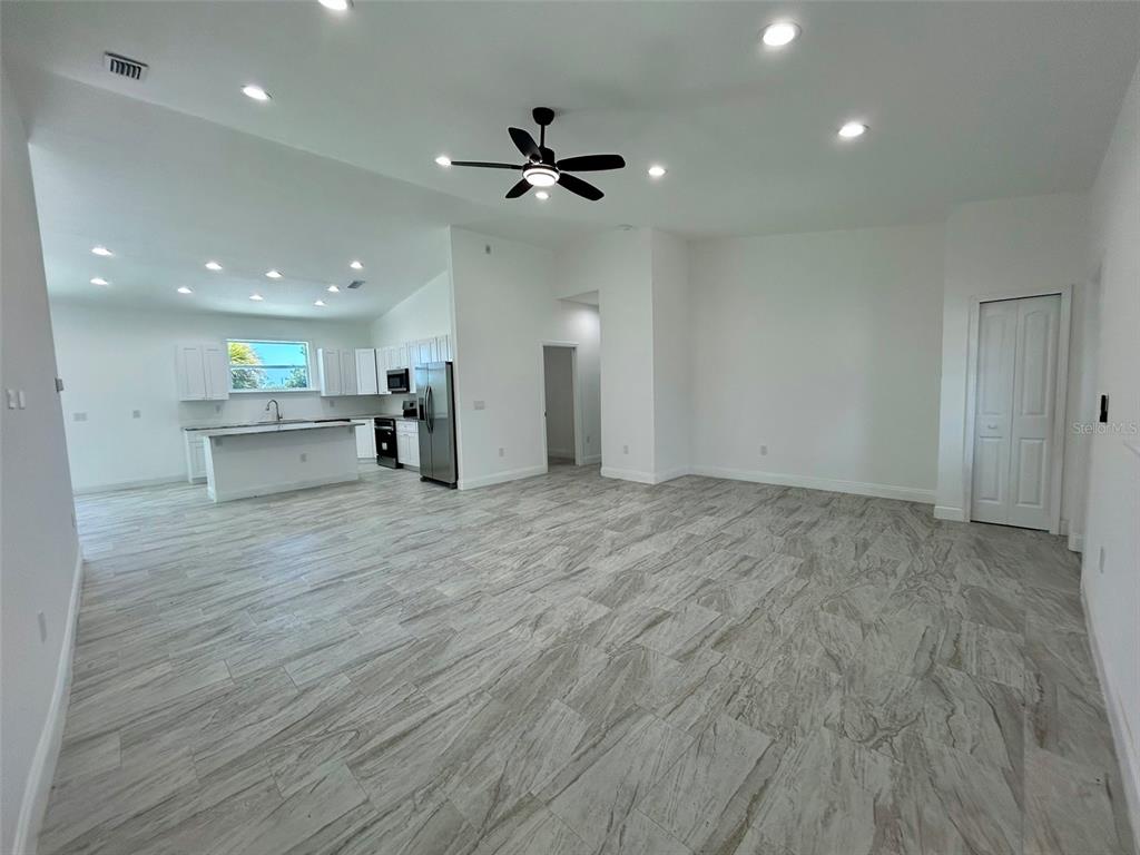28 COXSWAIN DRIVE, PLACIDA, FL — photo 3 of 21