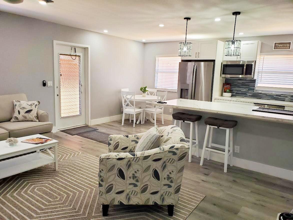 564 Saxony L Drive # 564, Delray Beach FL 33446