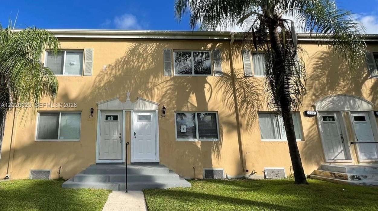 209 NW 84th St # 209, Miami FL 33150