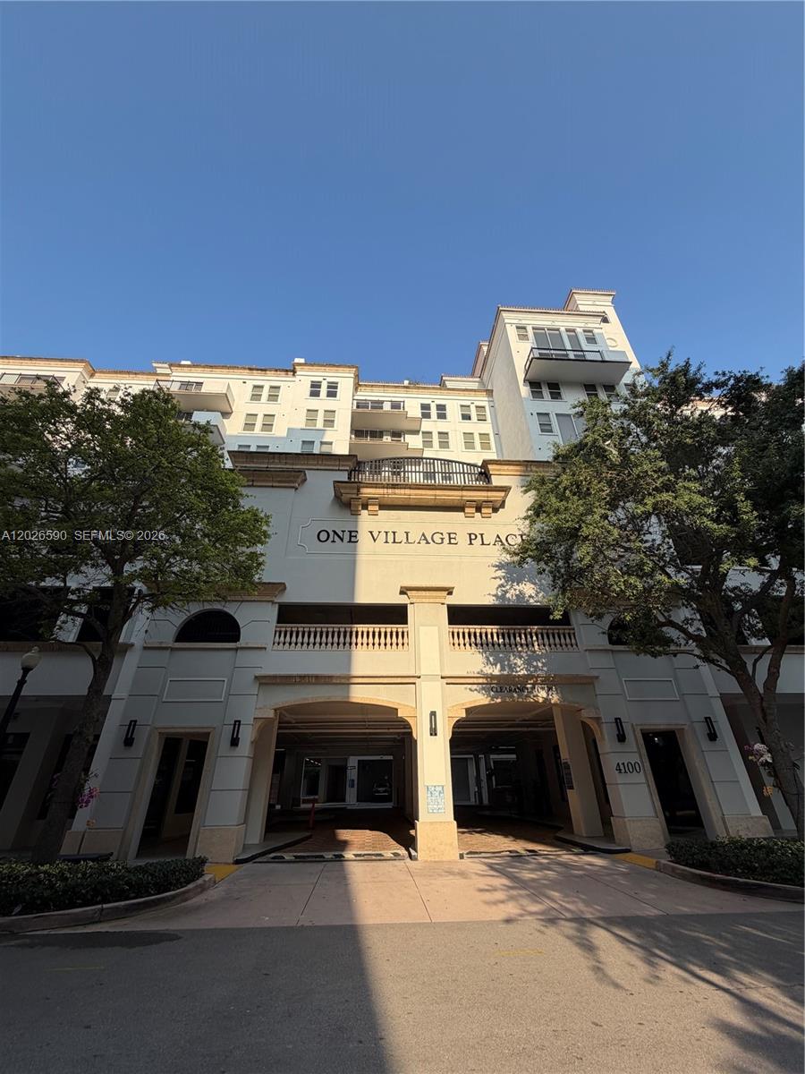 4100 Salzedo St # 508, Coral Gables FL 33146
