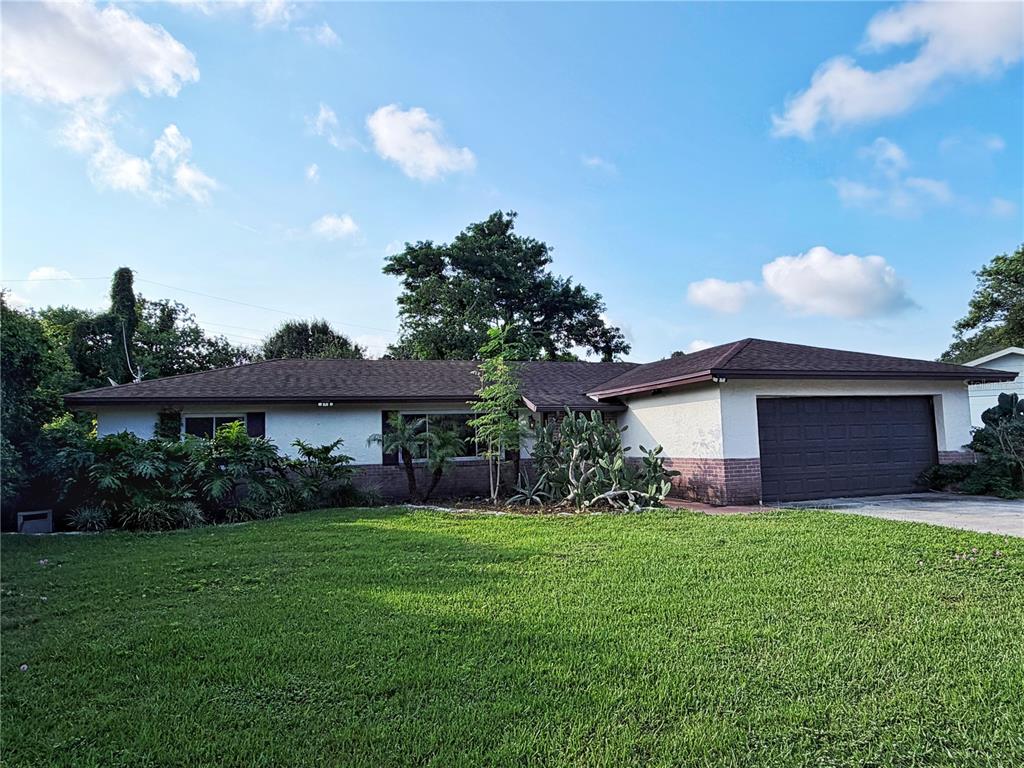 912 CARVELL DRIVE
