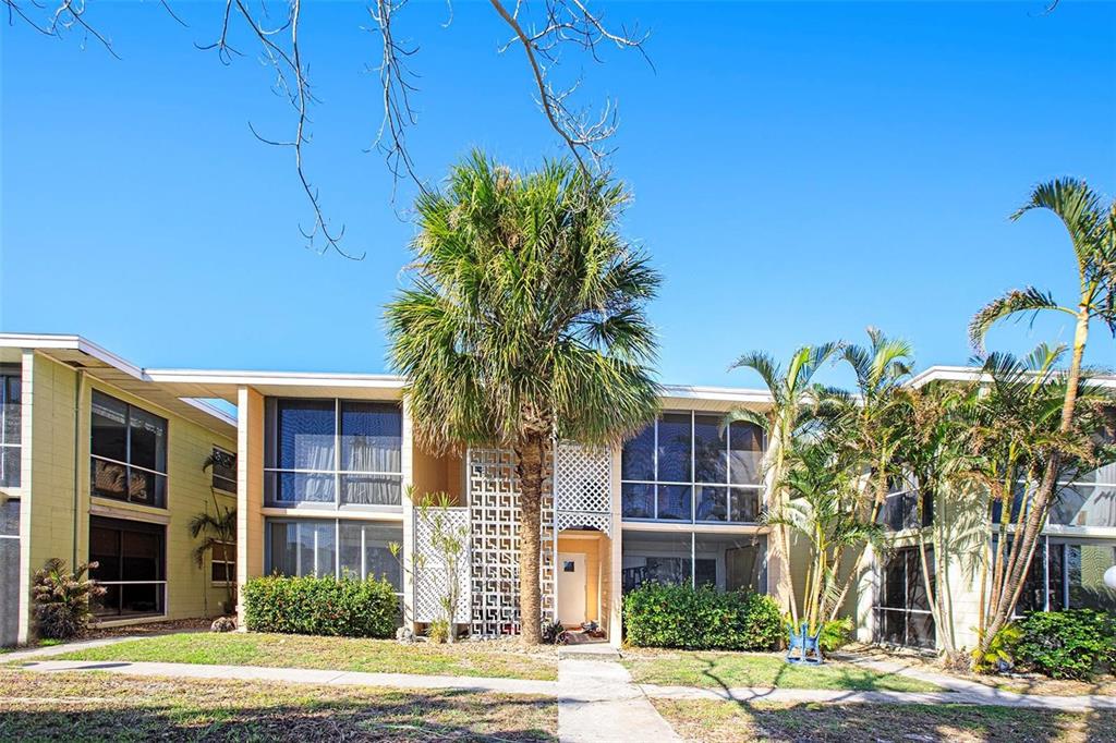 10215 MANATEE AVENUE W UNIT 7