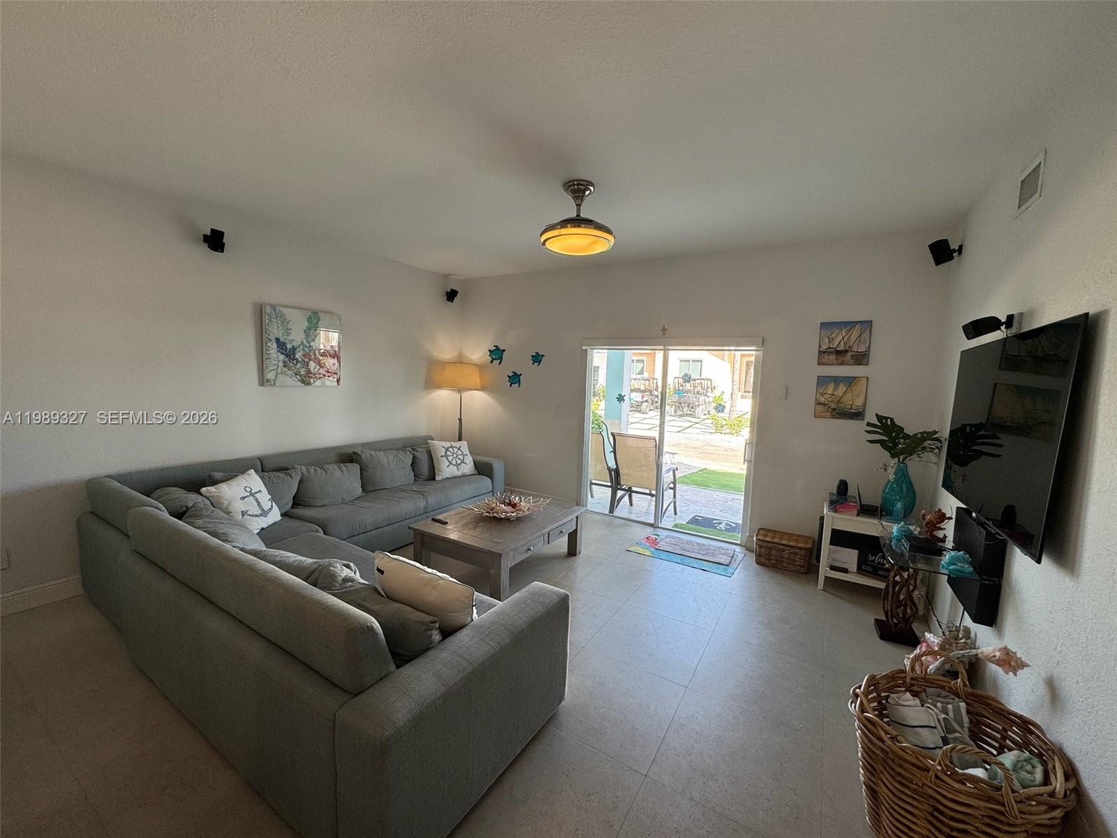 10814 Coral Key, FL — photo 2 of 15