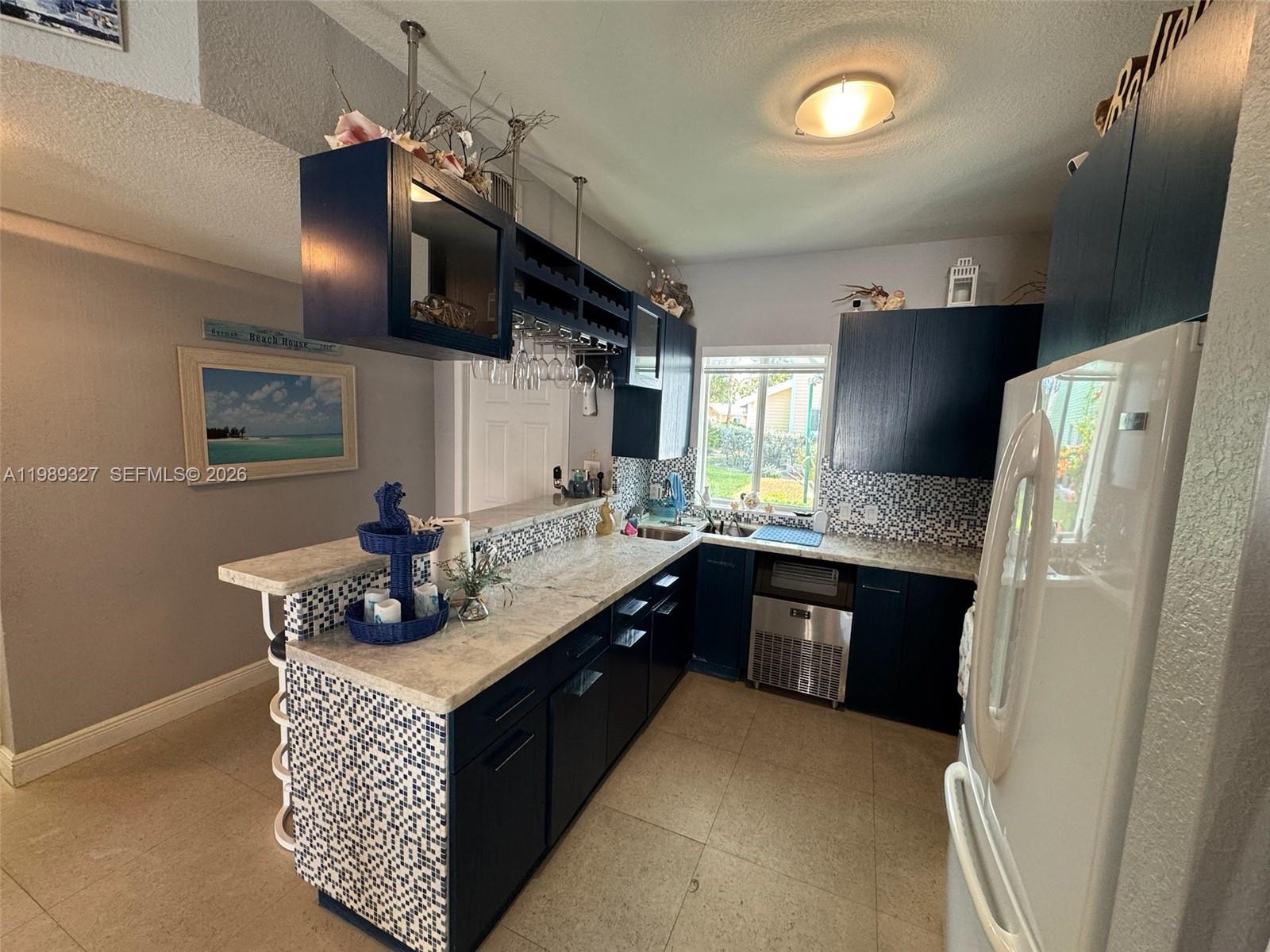 10814 Coral Key, FL — photo 4 of 15