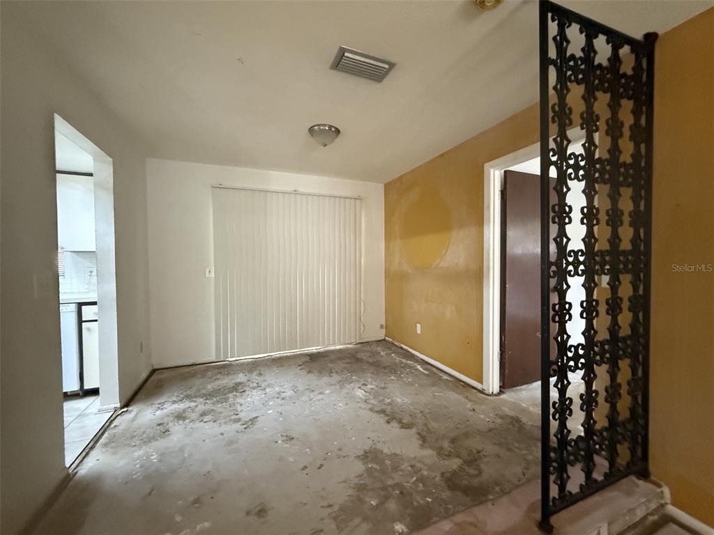 7 LAMPLITE COURT, CASSELBERRY, FL — photo 5 of 11