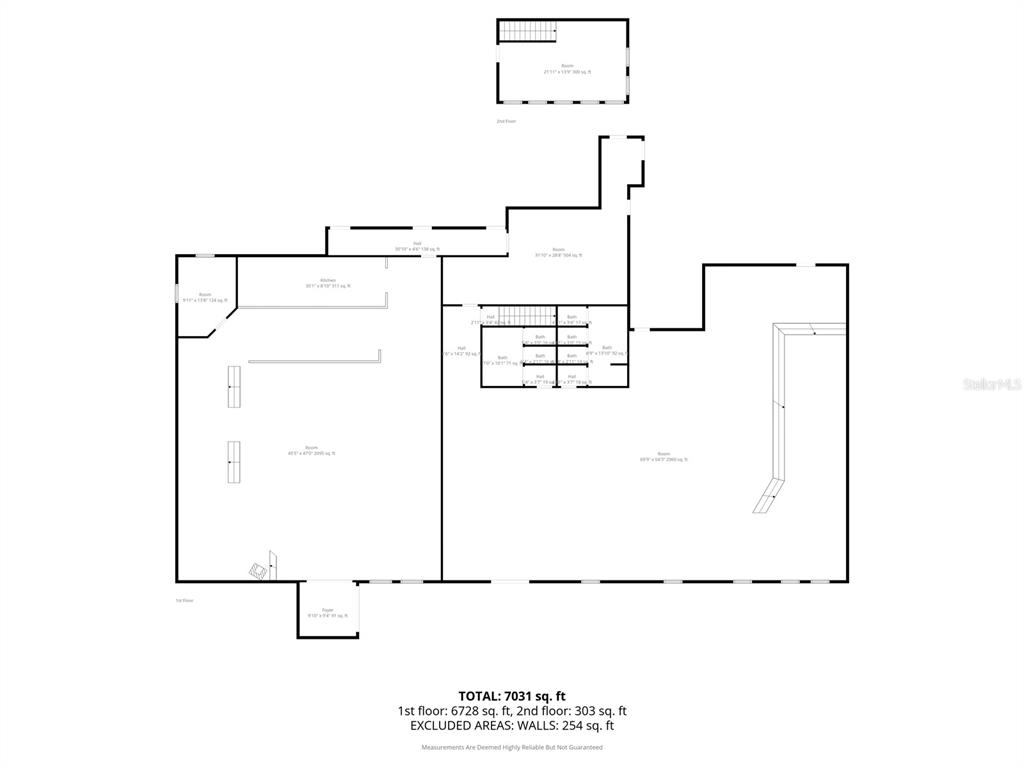 This is a floor plan showing the layout and square footage of a two-story building — 10511 MAIN STREET, THONOTOSASSA, FL