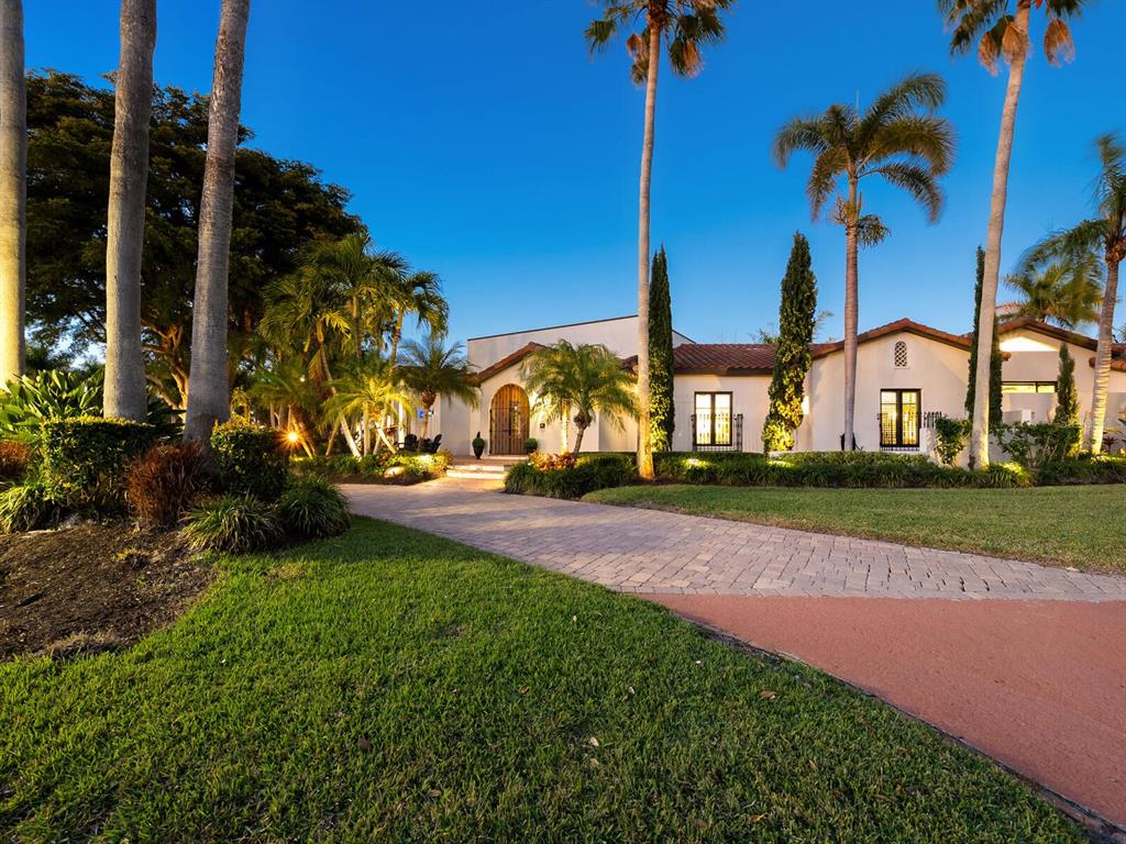 319 BIRD KEY DRIVE, SARASOTA, FL — photo 2 of 30
