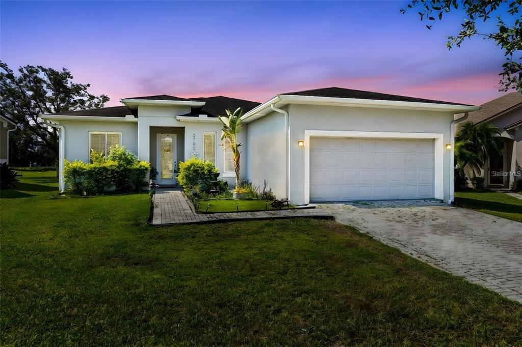 2702 SCARBOROUGH COURT