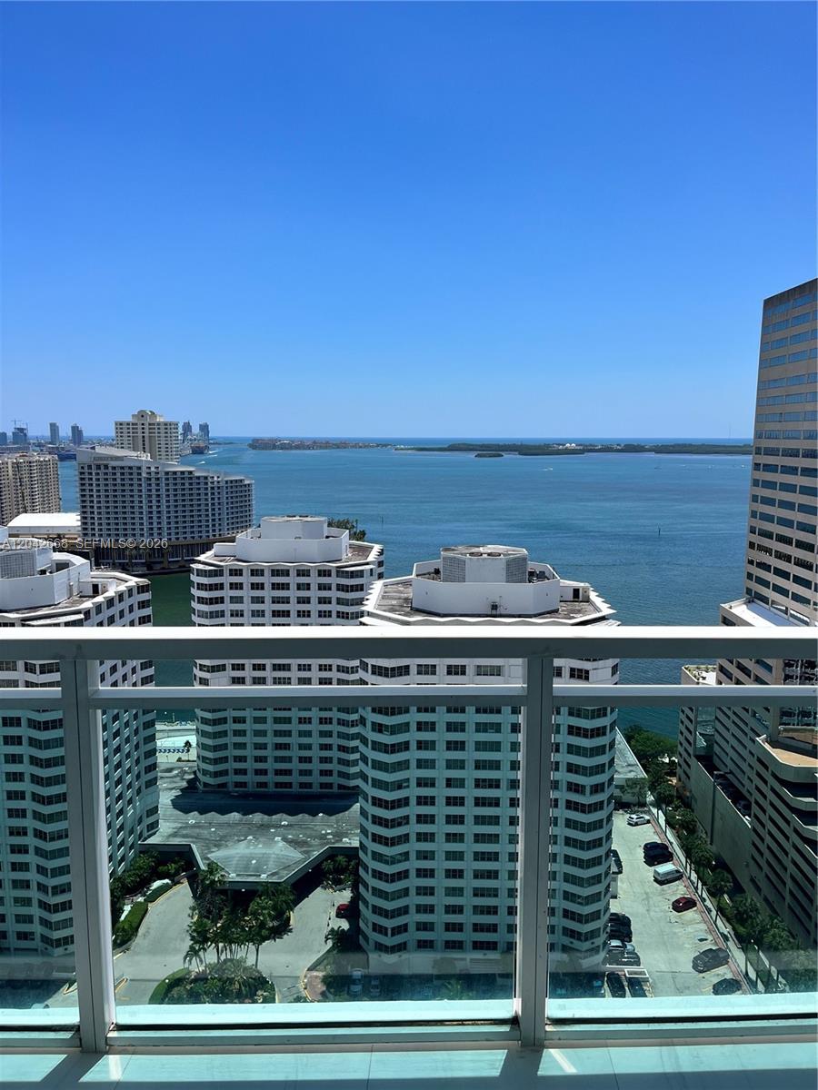 951 Brickell Ave # 2704, Miami FL 33131