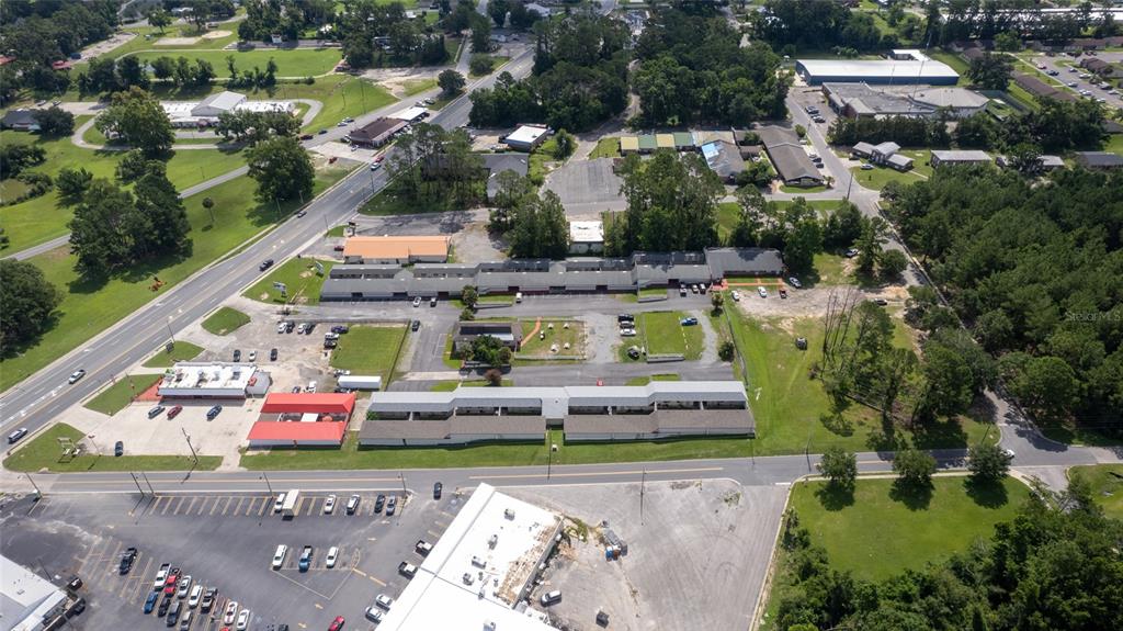 649 W BASE STREET, MADISON, FL — photo 4 of 30