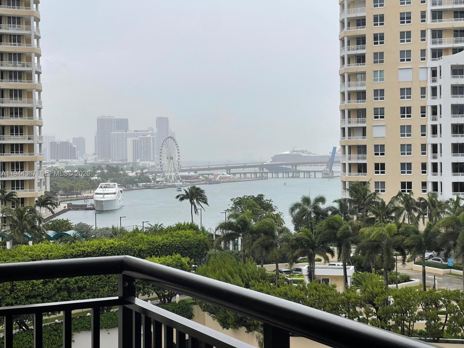 540 Brickell Key Dr # 1006, Miami FL 33131