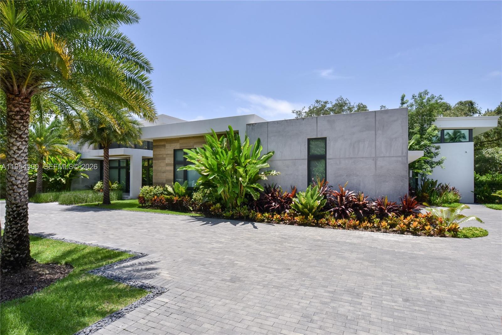11050 SW 69th Ave, Pinecrest FL 33156, PINECREST, FL — photo 4 of 30