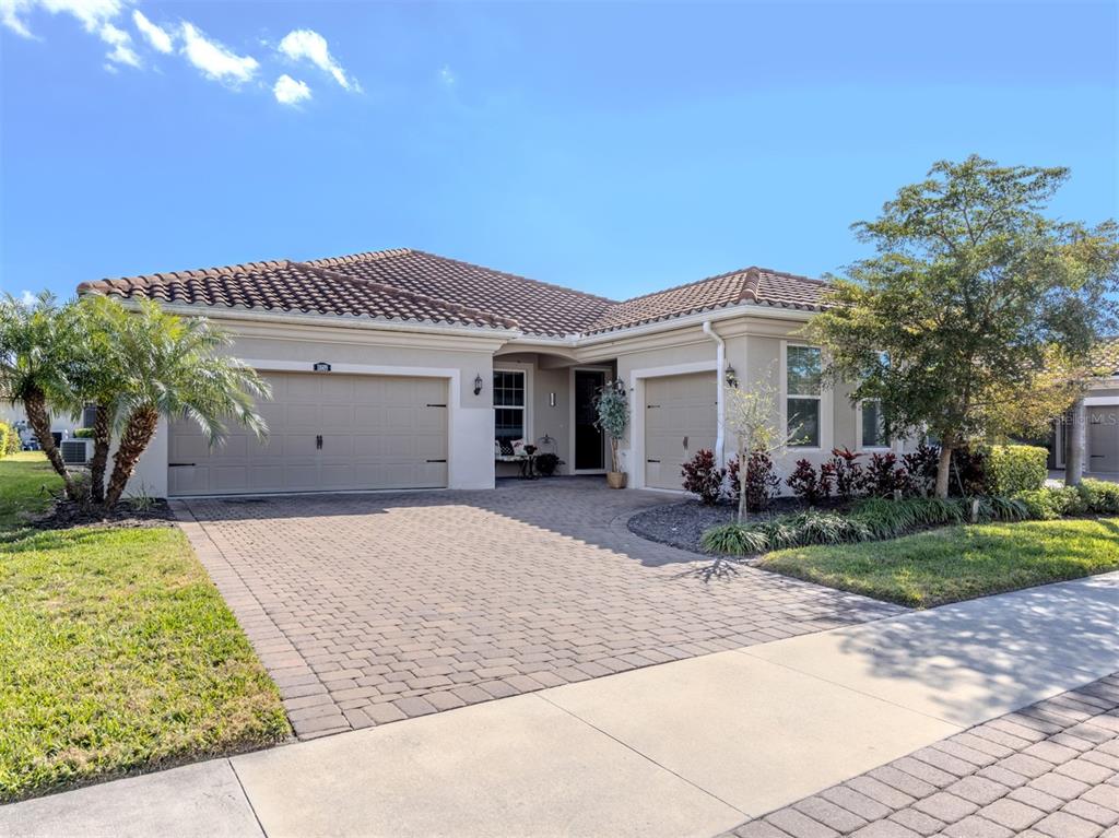 11609 TAPESTRY LANE