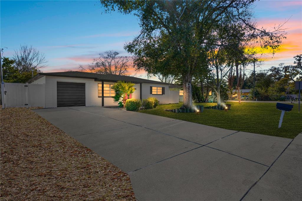 5772 56TH TERRACE N